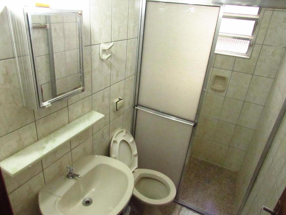 Aptos Familia Com Ar Condicionado Ubatuba Praia Pereque Acu Exterior foto